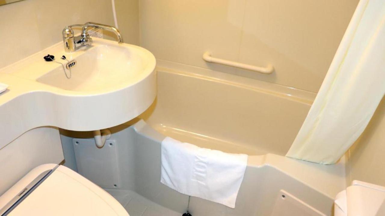 Toyoko Inn Tsu Eki Nishi Guchi Εξωτερικό φωτογραφία