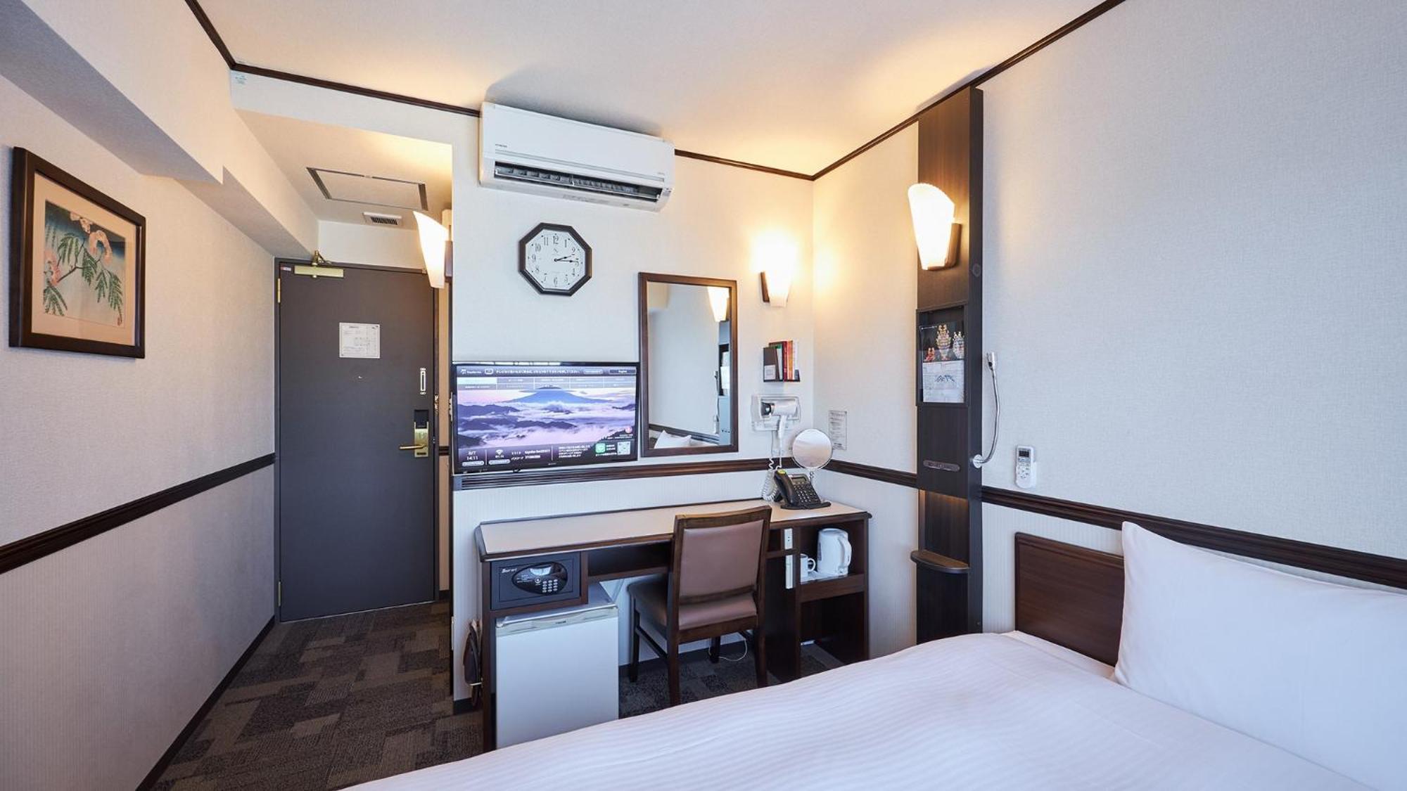 Toyoko Inn Tsu Eki Nishi Guchi Εξωτερικό φωτογραφία