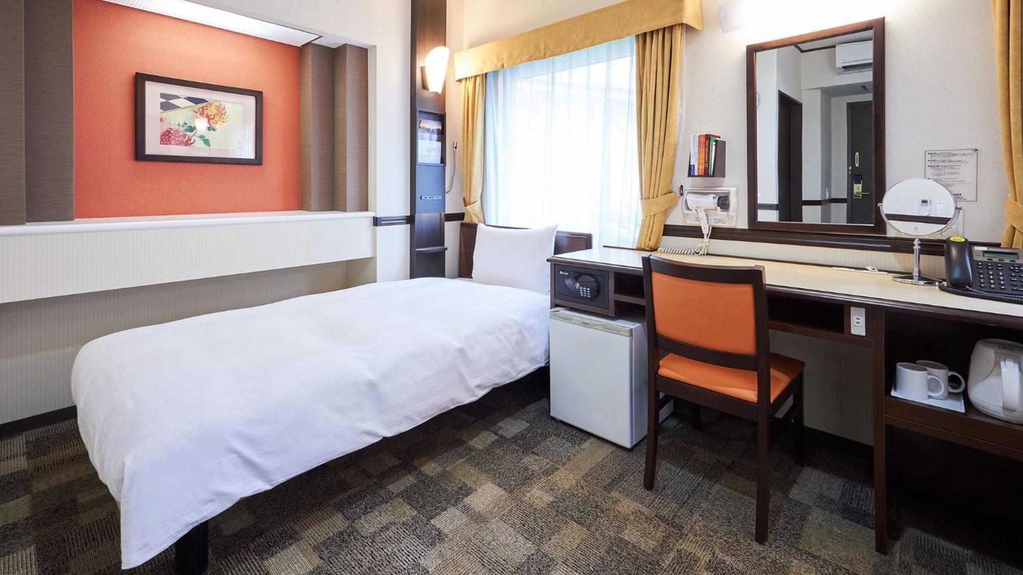 Toyoko Inn Tsu Eki Nishi Guchi Δωμάτιο φωτογραφία